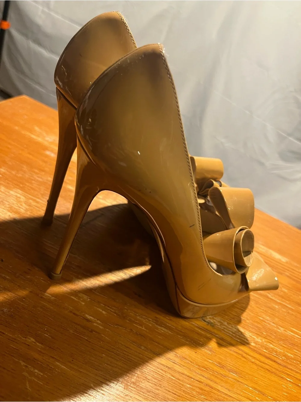 Valentino Garavani Patent Leather Couture Bow Peep-Toe Platform Pumps nude/beige